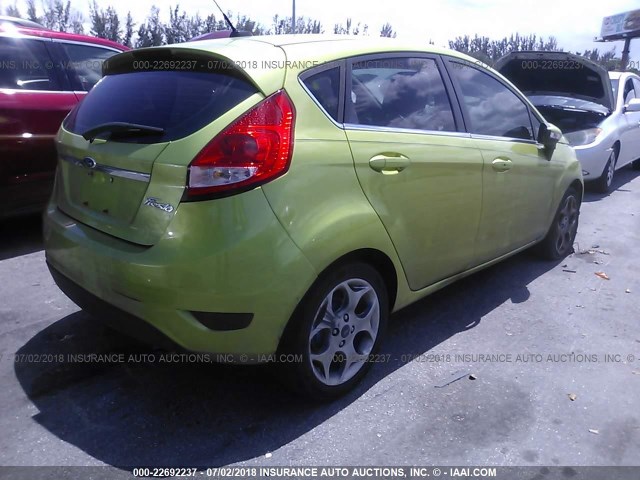 3FADP4FJ3BM179113 - 2011 FORD FIESTA SES GREEN photo 4