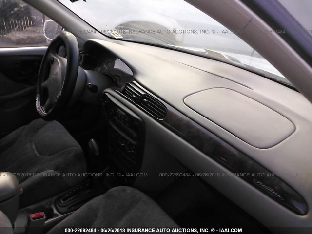 1G1NE52J6Y6214986 - 2000 CHEVROLET MALIBU LS WHITE photo 5