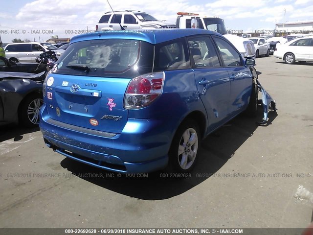 2T1KR30E68C706838 - 2008 TOYOTA COROLLA MATRIX XR BLUE photo 4