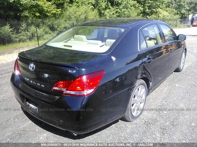 4T1BK36B86U091609 - 2006 TOYOTA AVALON XL/XLS/TOURING/LIMITED BLACK photo 4