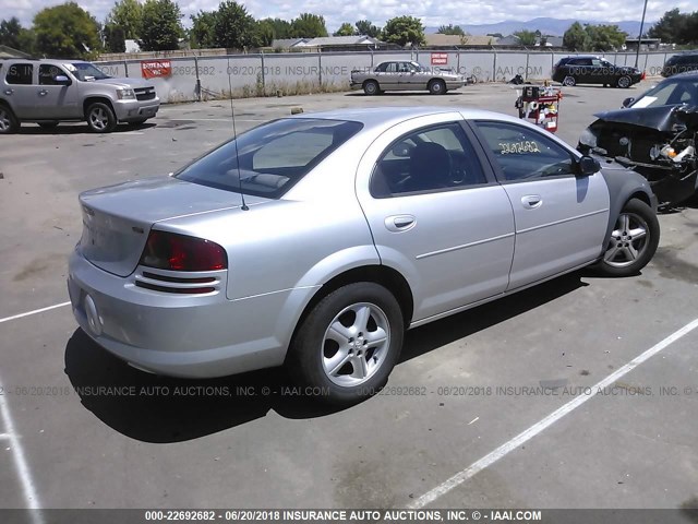 1B3EL46X76N147616 - 2006 DODGE STRATUS SXT SILVER photo 4