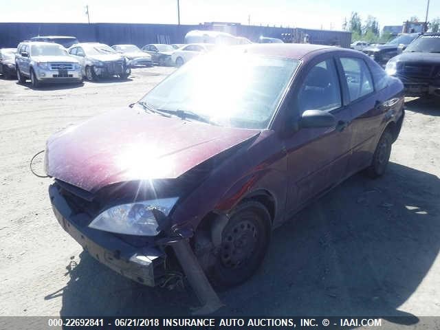 1FAHP34N37W294027 - 2007 FORD FOCUS ZX4/S/SE/SES RED photo 2
