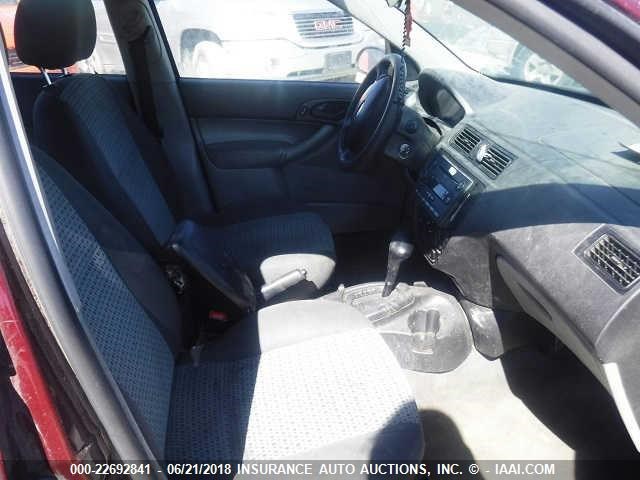 1FAHP34N37W294027 - 2007 FORD FOCUS ZX4/S/SE/SES 红色 照片 5