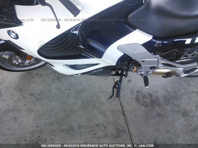 WB10557A33ZG37753 - 2003 BMW K1200 RS WHITE photo 9