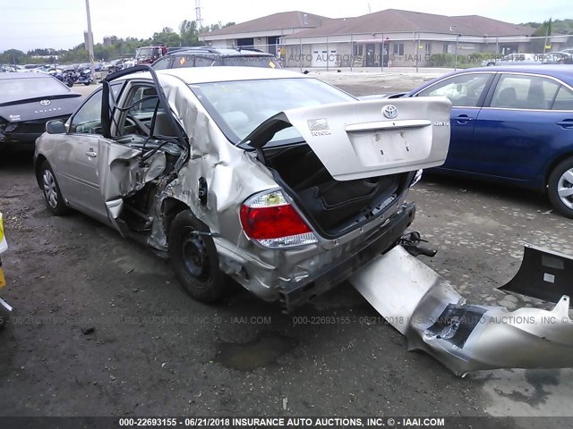 4T1BE32K26U119188 - 2006 TOYOTA CAMRY LE/XLE/SE 金色 照片 3