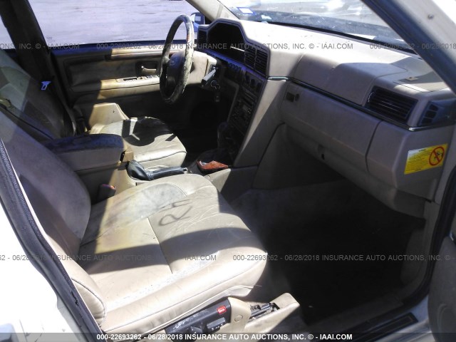 YV1KS9605W1140802 - 1998 VOLVO S90 白色 照片 5