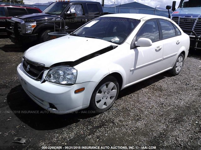 KL5JD56Z88K864800 - 2008 SUZUKI FORENZA CONVENIENCE/POPULAR WHITE photo 2