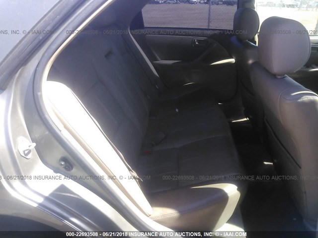 JT2BF22KXX0154638 - 1999 TOYOTA CAMRY LE/XLE GREEN photo 8