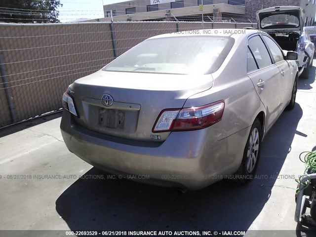 JTNBB46K273006597 - 2007 TOYOTA CAMRY NEW GENERAT HYBRID BEIGE photo 4