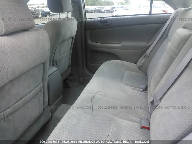 4T1BE32K74U913309 - 2004 TOYOTA CAMRY LE/XLE/SE 灰色 照片 8