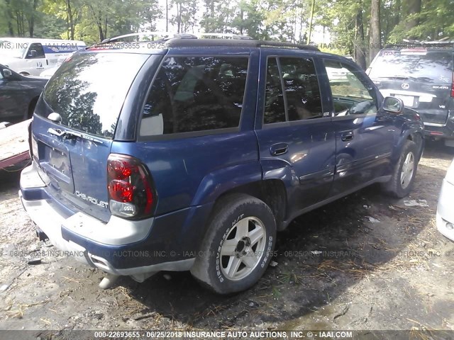 1GNDT13S922166060 - 2002 CHEVROLET TRAILBLAZER  BLUE photo 4