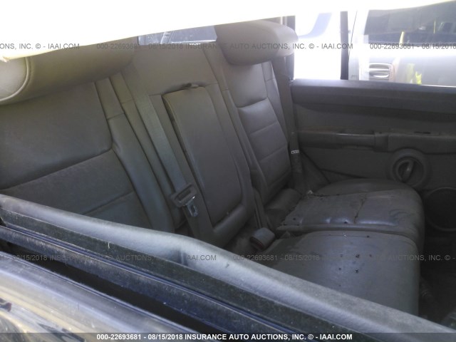 1J8HH48P27C643844 - 2007 JEEP COMMANDER BLACK photo 8