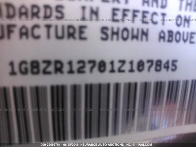 1G8ZR12701Z107845 - 2001 SATURN SC2 BLUE photo 9