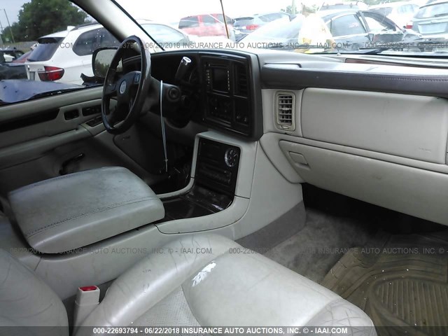 1GYEK63N64R316640 - 2004 CADILLAC ESCALADE LUXURY 黑色 照片 5