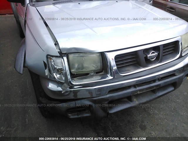 1N6ED26TXYC415101 - 2000 NISSAN FRONTIER KING CAB XE/KING CAB SE SILVER photo 6