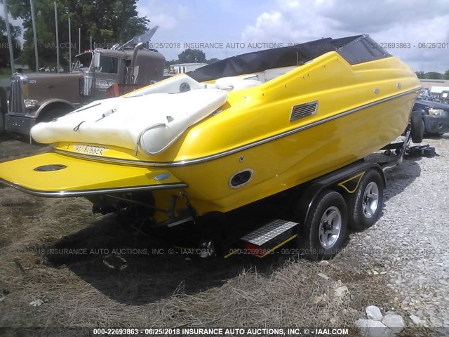 JTC43947D101 - 2001 CROWNLINE 225CCR  YELLOW photo 3