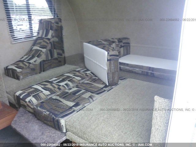 4X4TRPT10BL007770 - 2011 FOREST RIVER R POD  თეთრი ფოტო 5