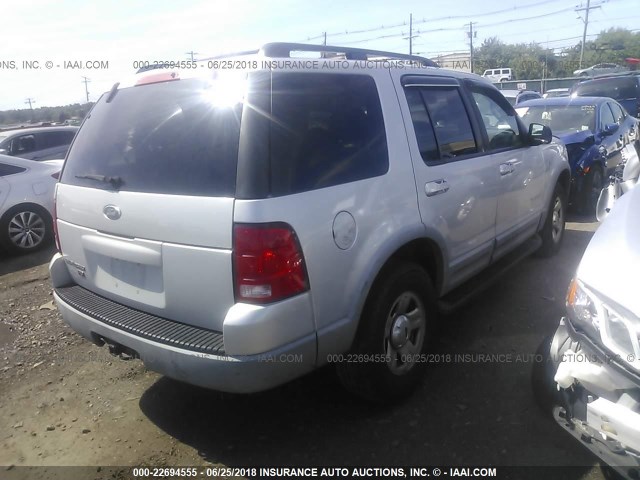 1FMZU73E52UA78583 - 2002 FORD EXPLORER XLT SILVER photo 4