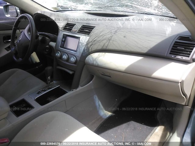 4T1BE46K17U555600 - 2007 TOYOTA CAMRY NEW GENERAT CE/LE/XLE/SE Light Blue photo 5