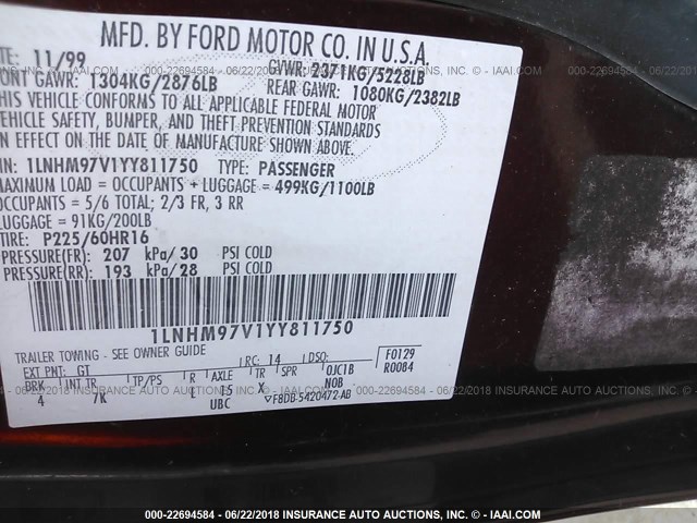 1LNHM97V1YY811750 - 2000 LINCOLN CONTINENTAL  Rot Foto 9