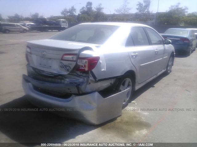 4T1BF1FK5EU370751 - 2014 TOYOTA CAMRY L/SE/LE/XLE 银色 照片 4