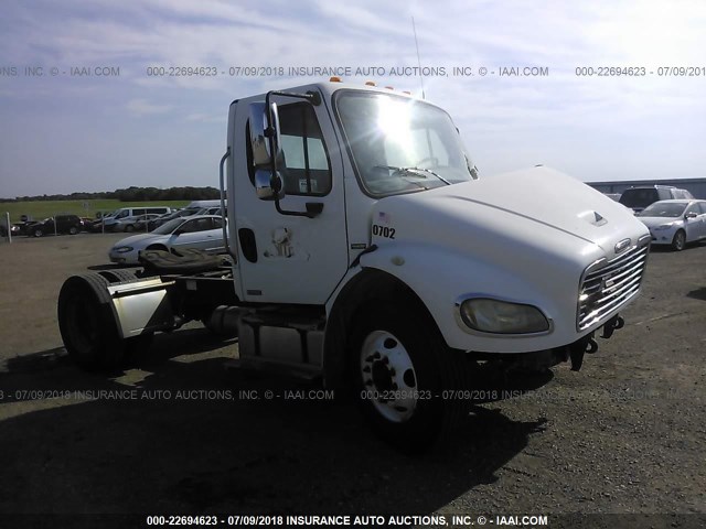 1FUBCXCS17HX62800 - 2007 FREIGHTLINER M2 106 MEDIUM DUTY WHITE photo 1