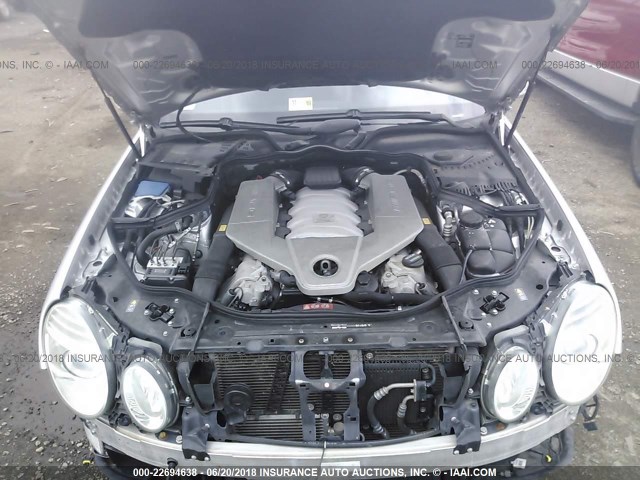 WDBUF77X98B267910 - 2008 MERCEDES-BENZ E 63 AMG 银色 照片 10