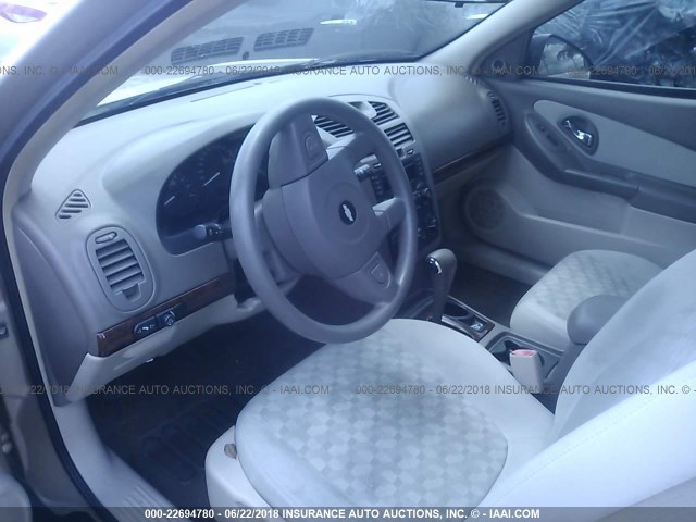 1G1ZT54844F177626 - 2004 CHEVROLET MALIBU LS GOLD photo 5