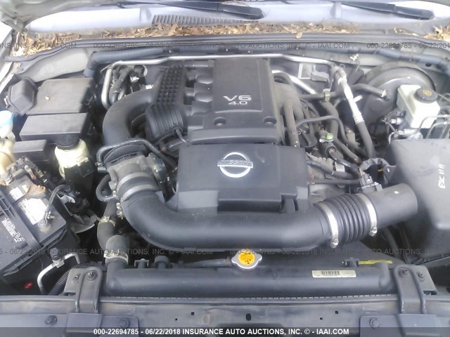 5N1AR18W36C641431 - 2006 NISSAN PATHFINDER LE/SE/XE SILVER photo 10