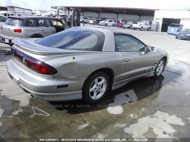 2G2FS22K122161252 - 2002 PONTIAC FIREBIRD Pewter photo 4