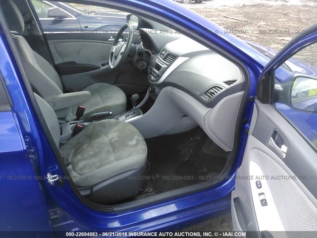 KMHCT4AE4EU666781 - 2014 HYUNDAI ACCENT GLS/GS BLUE photo 5