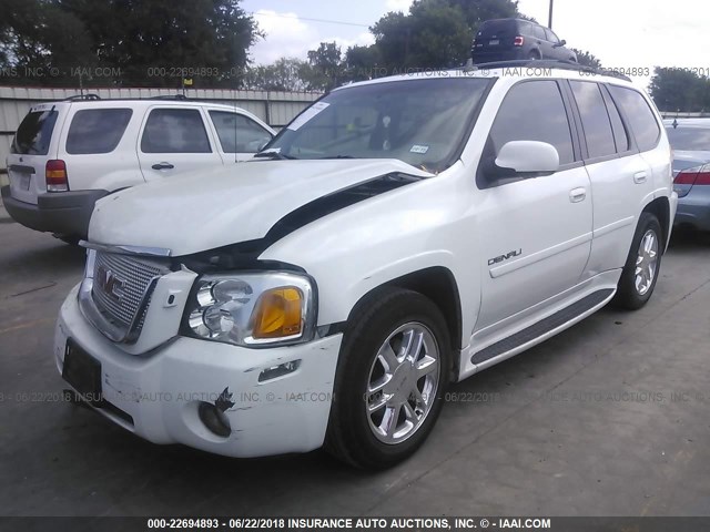 1GKES63MX62240837 - 2006 GMC ENVOY DENALI WHITE photo 2