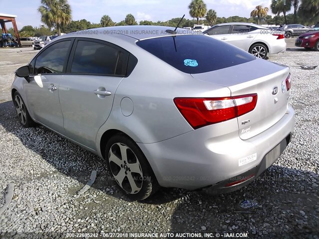 KNADN4A31D6246994 - 2013 KIA RIO EX/SX SILVER photo 3