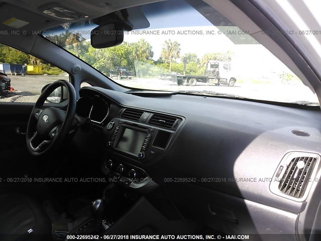 KNADN4A31D6246994 - 2013 KIA RIO EX/SX SILVER photo 5