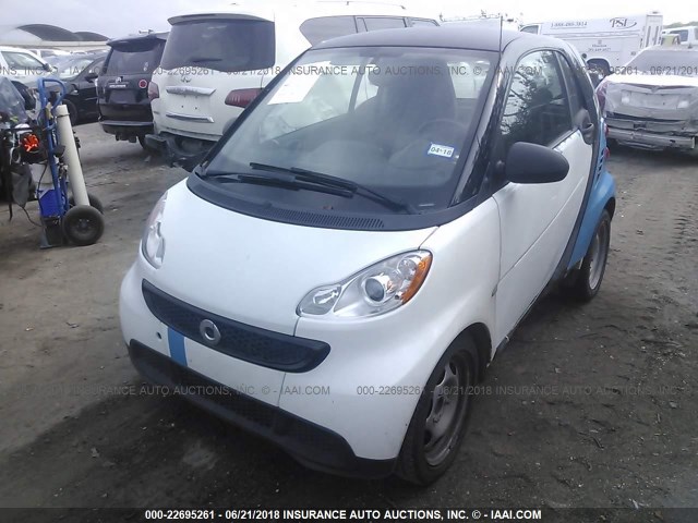 WMEEJ3BAXEK757219 - 2014 SMART FORTWO PURE/PASSION BLACK photo 2