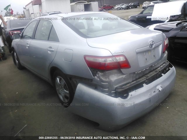 4T1BE46K07U033900 - 2007 TOYOTA CAMRY NEW GENERAT CE/LE/XLE/SE SILVER photo 3