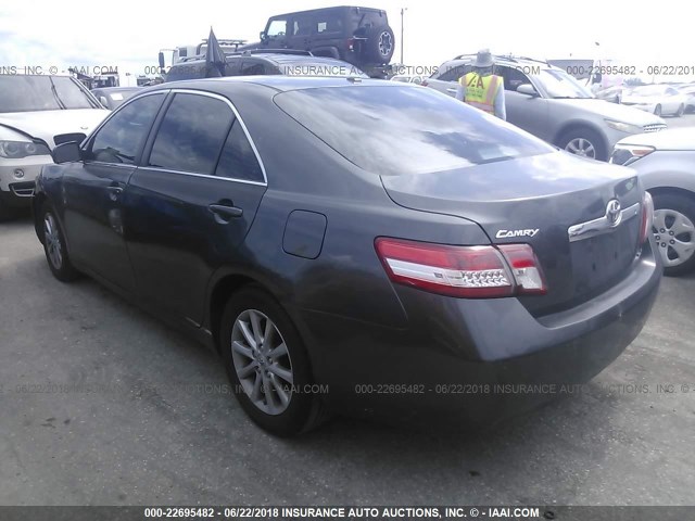 4T1BF3EK6AU015062 - 2010 TOYOTA CAMRY SE/LE/XLE 灰色 照片 3