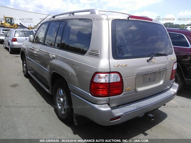 JT6HT00W4W0010092 - 1998 LEXUS LX 470 GOLD photo 3