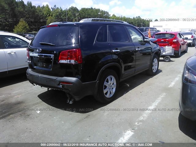 5XYKT3A62DG388210 - 2013 KIA SORENTO LX BLACK photo 4