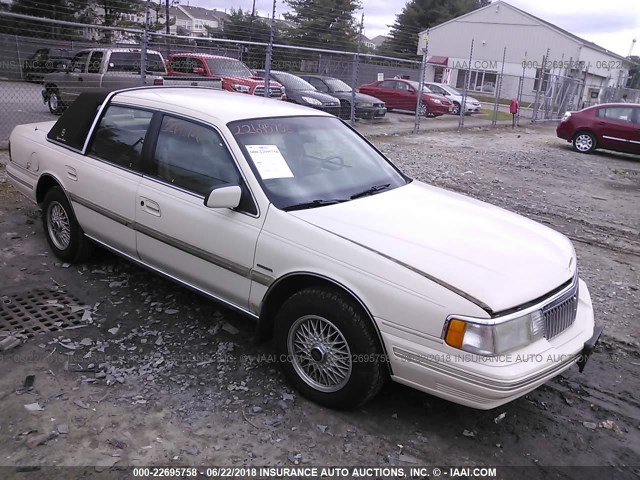 1LNLM984XLY688944 - 1990 LINCOLN CONTINENTAL SIGNATURE CREAM photo 1