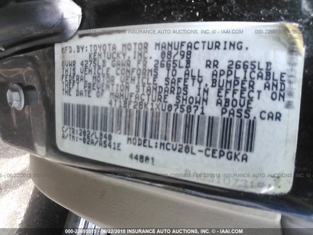 4T1BF28K1XU075071 - 1999 TOYOTA CAMRY LE/XLE 黑色 照片 9