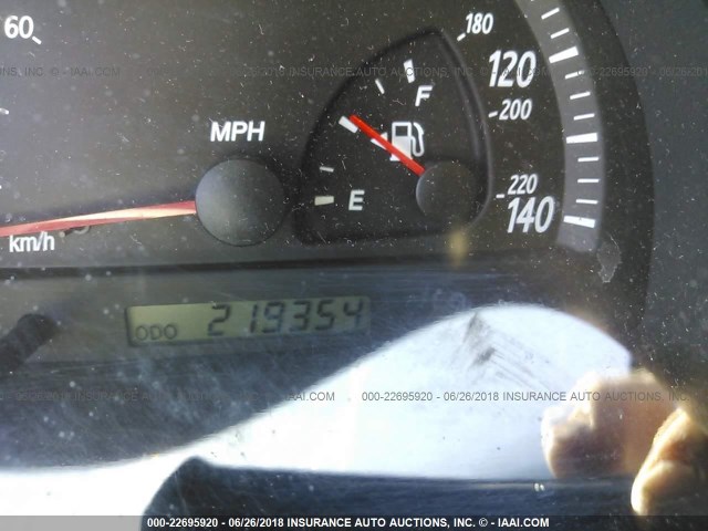 4T1BF30K84U573121 - 2004 TOYOTA CAMRY LE/XLE/SE ნაცრისფერი ფოტო 7