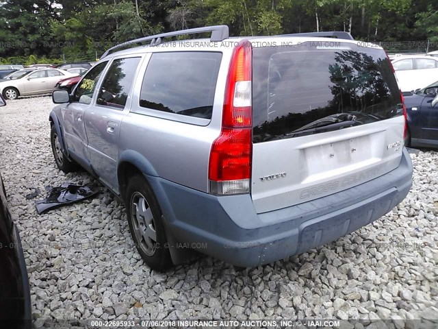 YV1SZ58D621052937 - 2002 VOLVO V70 XC SILVER photo 3