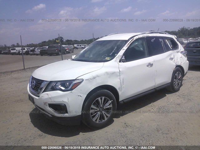 5N1DR2MM1JC647387 - 2018 NISSAN PATHFINDER S/SV/SL/PLATINUM WHITE photo 2