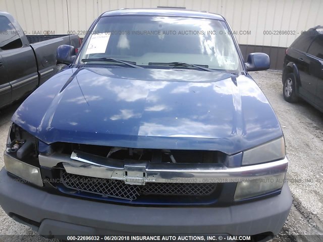 3GNEC13T42G155715 - 2002 CHEVROLET AVALANCHE C1500 BLUE photo 6