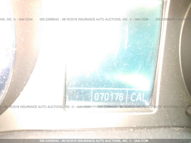 2G4GP5EC7B9184626 - 2011 BUICK REGAL WHITE photo 7