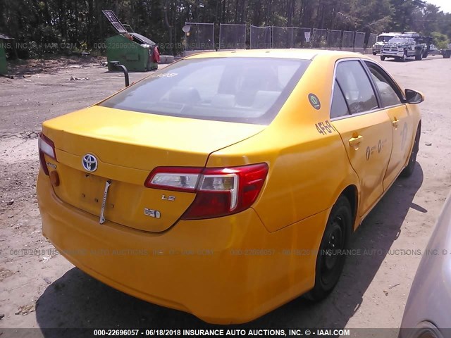 4T1BD1FKXCU022172 - 2012 TOYOTA CAMRY HYBRID/LE/XLE YELLOW photo 4