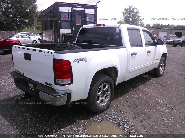 2GTEK13C581153226 - 2008 GMC SIERRA K1500 WHITE photo 4