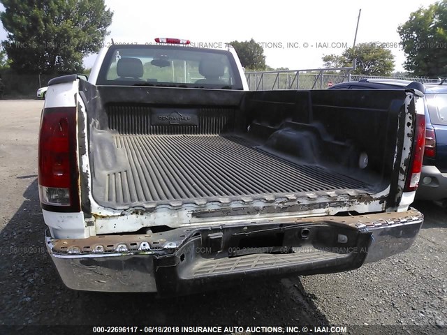 1GTEC14J57E565198 - 2007 GMC NEW SIERRA C1500 WHITE photo 8