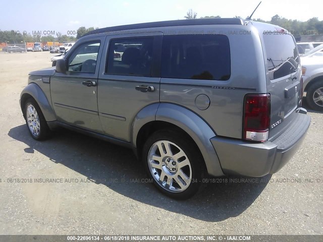 1D4PT4GK0BW599151 - 2011 DODGE NITRO HEAT GRAY photo 3